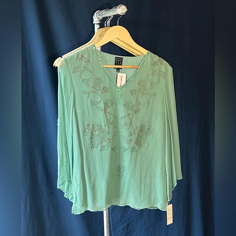Due Per Due Top (Size 8)